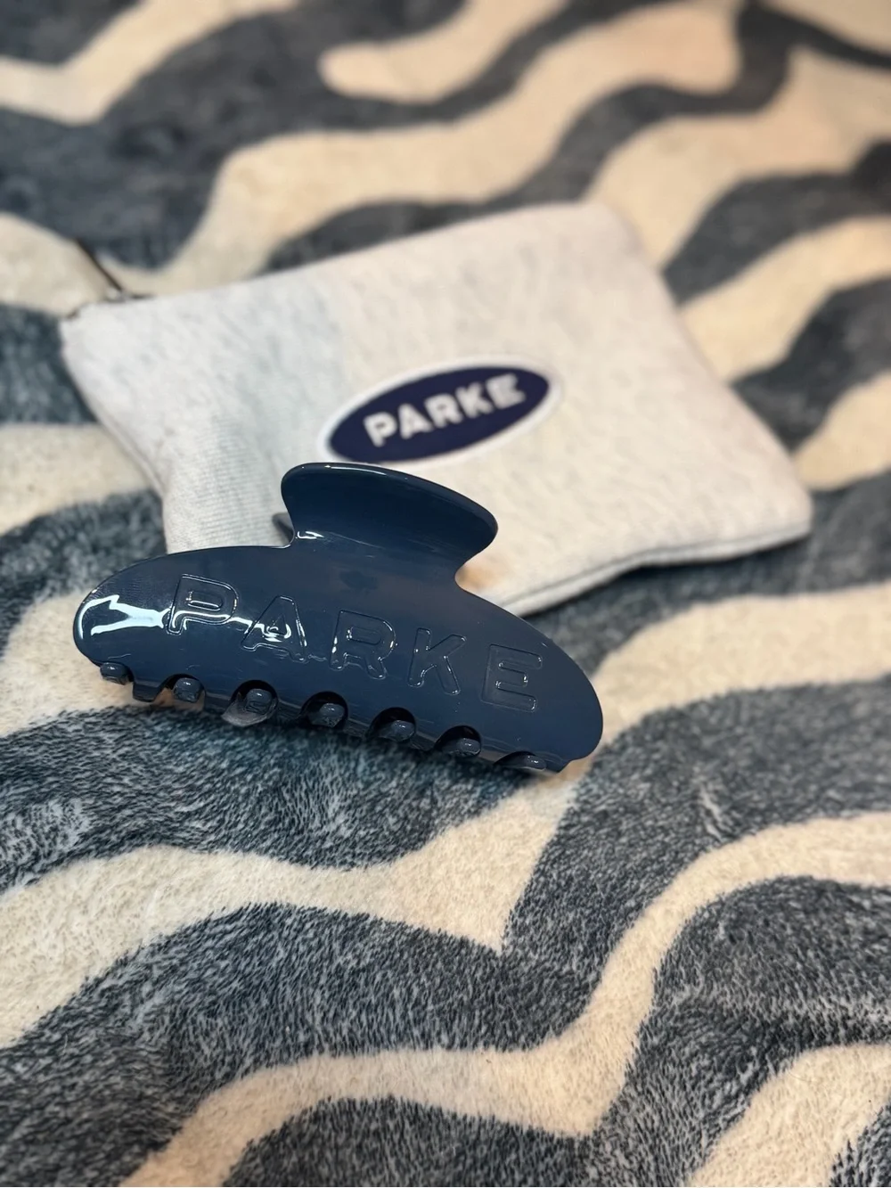 Parke navy hair